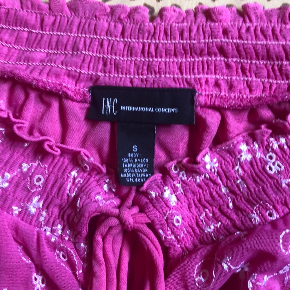 Top - Picture 2 of 3